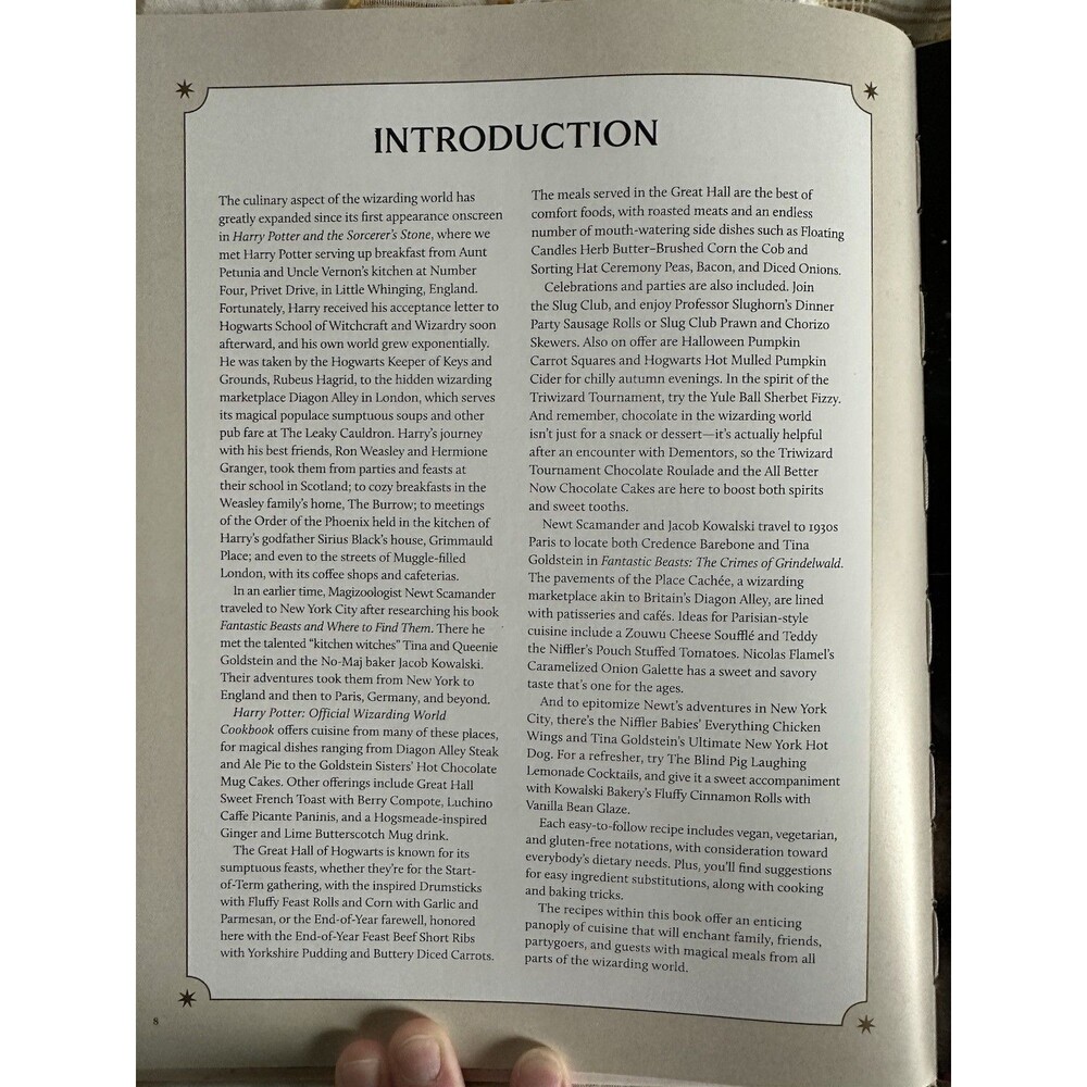 Official Wizarding World Cookbook From Harry Potter & The Fantastic Beasts - Picture 6 of 6